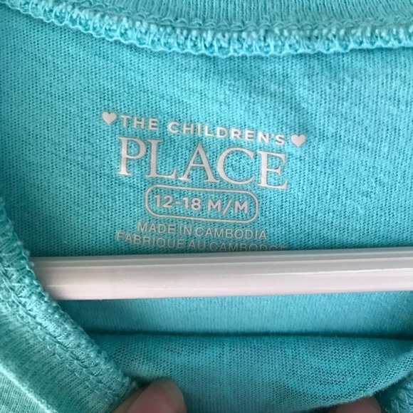 Two Girl’s 12-18 Month T-Shirts Children’s Place - Picture 5 of 8